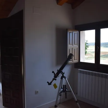 Tierras De * Aguilera