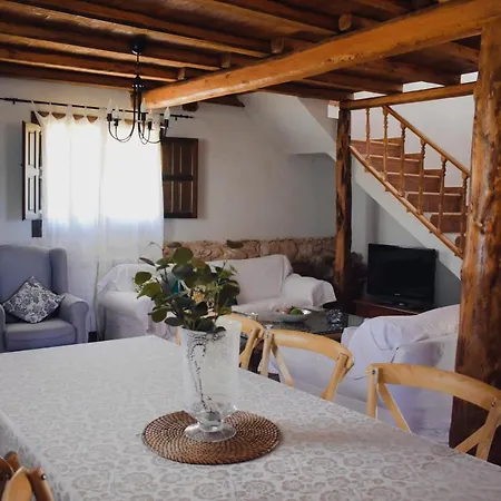 Tierras De بيت للعطل Aguilera