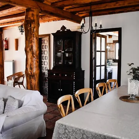 Holiday home Tierras De Aguilera
