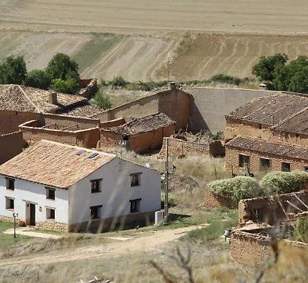 Tierras De *