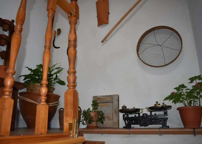 Tierras De * Aguilera