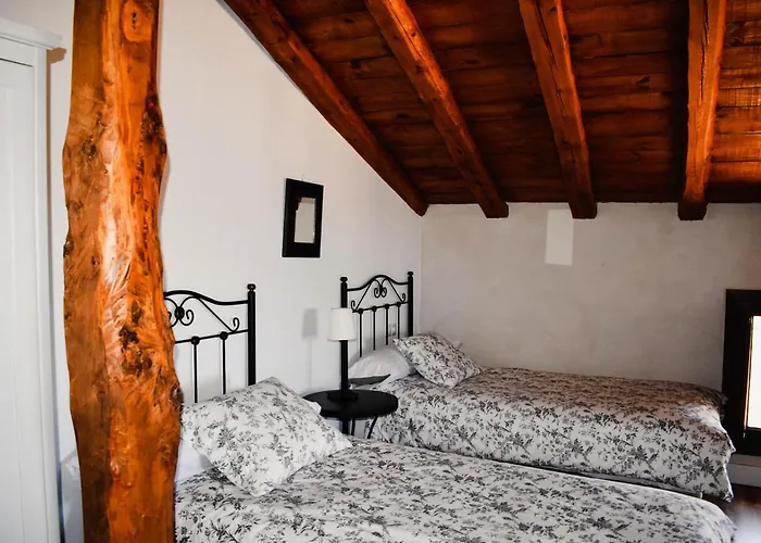 Tierras De * Aguilera